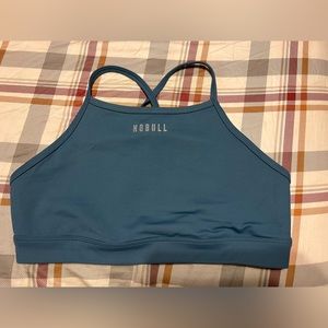 NoBull project like new size large, high neck exercise/fitness, sports bra